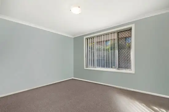 Fifth view of Homely villa listing, 4/33 Central Coast Highway, West Gosford NSW 2250