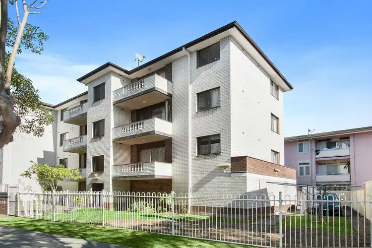 Main view of Homely unit listing, 1/15 Lawson St, Fairfield NSW 2165