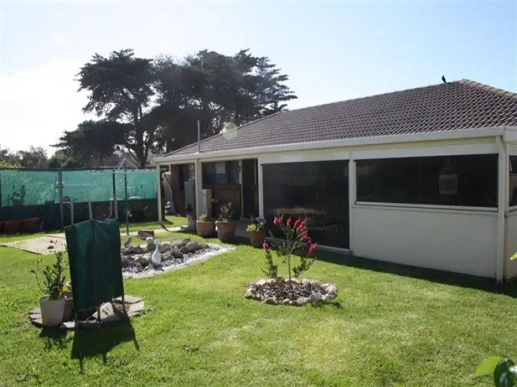 Fourth view of Homely house listing, 2 Varcoe Street, Beachport SA 5280