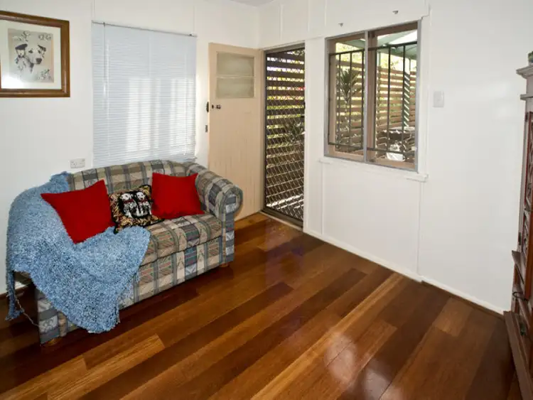 Seventh view of Homely house listing, 25 Cornelius St, Clontarf QLD 4019