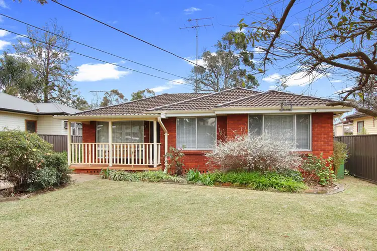 43 Eton Road, Cambridge Park NSW 2747
