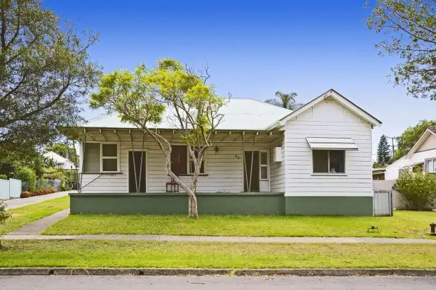 42 Karoola Road, Lambton NSW 2299