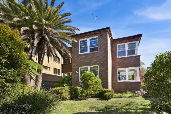 Main view of Homely unit listing, 2/699a Old South Head Road, Vaucluse NSW 2030