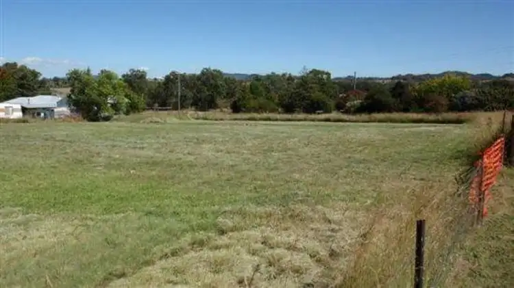 24 Pine Street, Tamworth NSW 2340