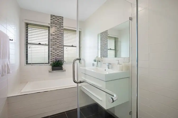 Sixth view of Homely house listing, 10 Paddock Close, Elermore Vale NSW 2287