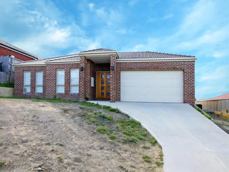 Main view of Homely house listing, 8 Windsor Rise, Sunbury VIC 3429