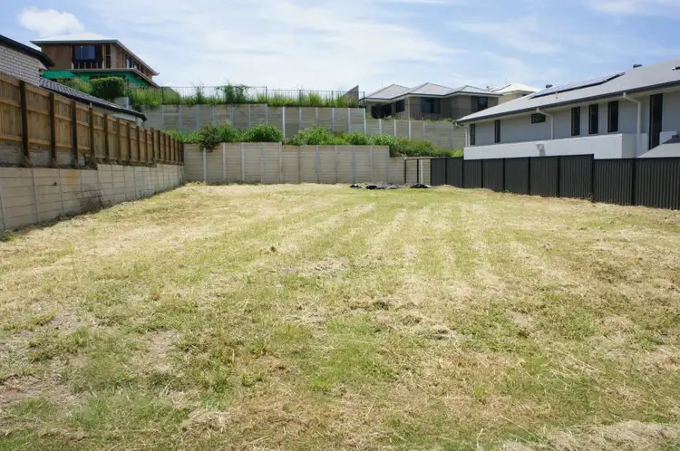 64 Pioneer Drive, Kuraby QLD 4112