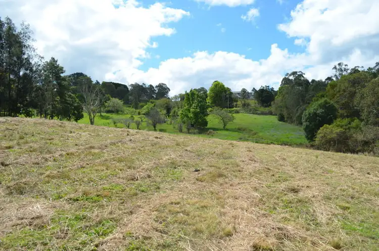 21 Attunga Court, Maleny QLD 4552