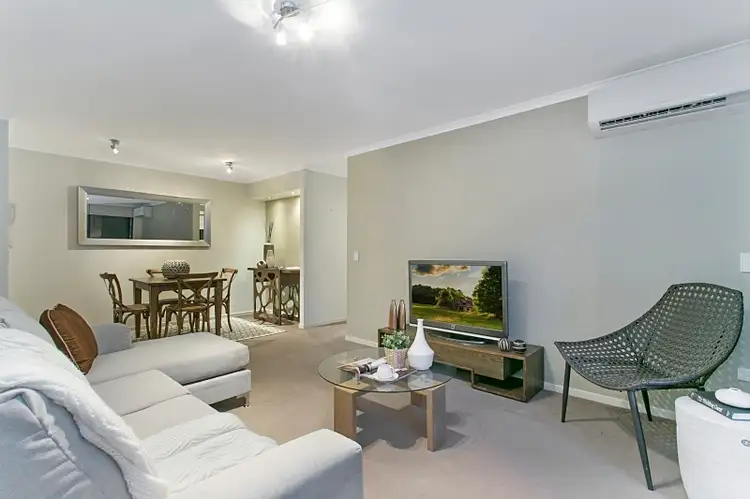 8/67 Benson Street, Toowong QLD 4066