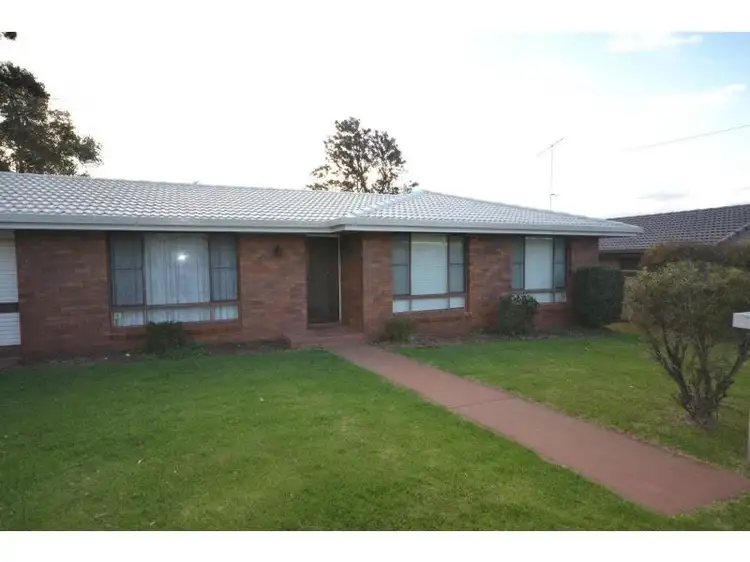 23 Arabian Street, Harristown QLD 4350