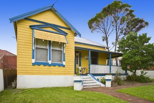 20 Regent Street, Mayfield NSW 2304