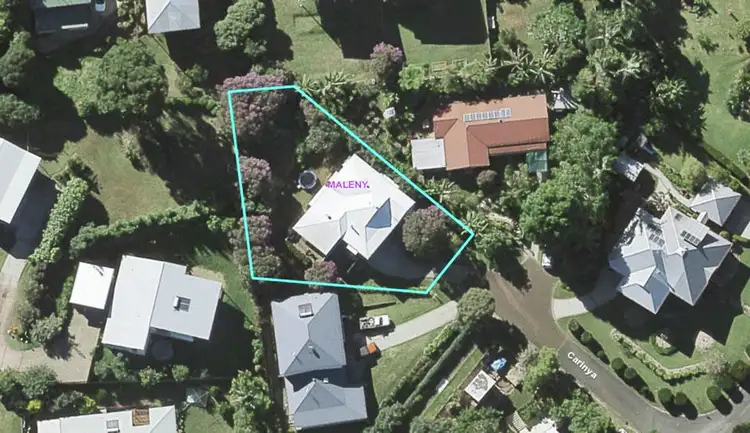 3 Carinya Close, Maleny QLD 4552