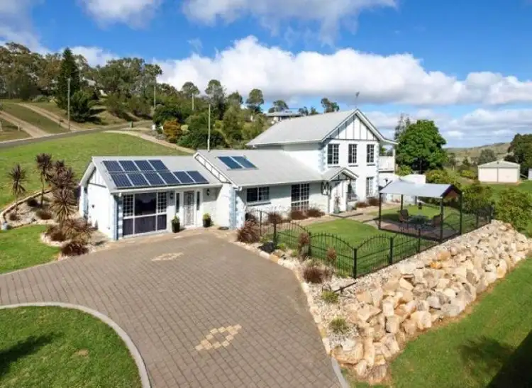 Third view of Homely house listing, 5 Hillview Court, Top Camp QLD 4350