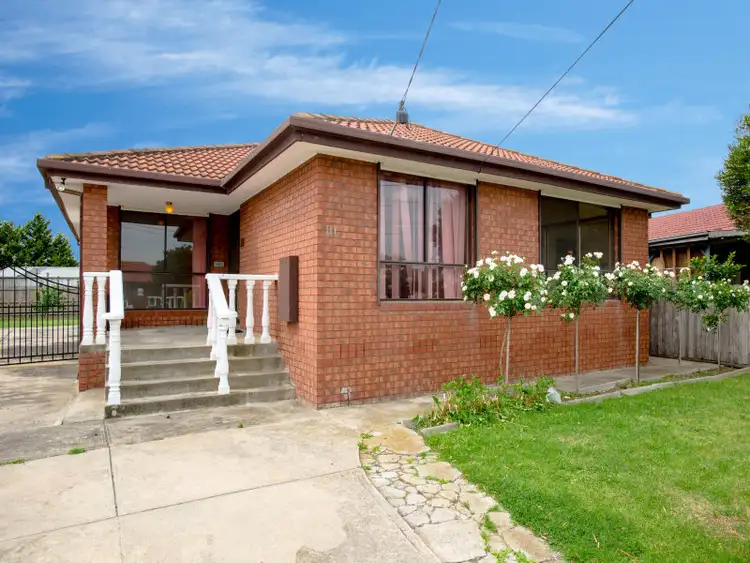 111 Rokewood Cres, Meadow Heights VIC 3048