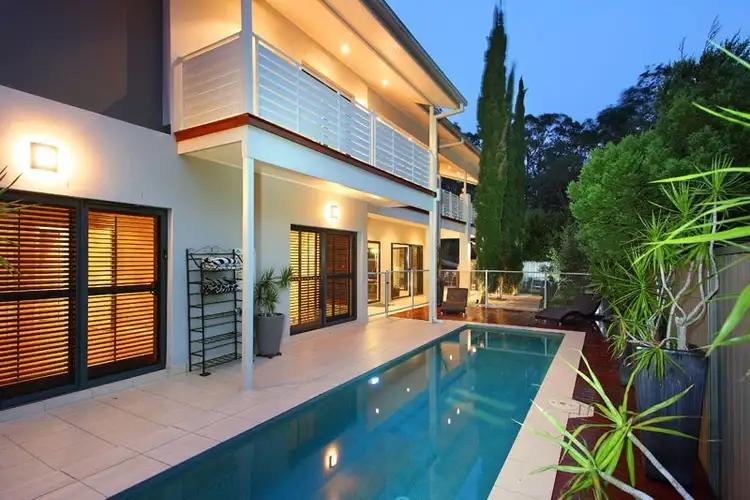 43 Candlebark Crescent, Chapel Hill QLD 4069