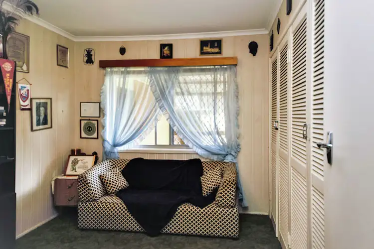 Third view of Homely house listing, 7 Honeysuckle Street, Mansfield QLD 4122