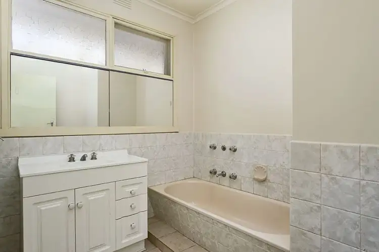 Fifth view of Homely house listing, 6 Phoenix Court, Doncaster East VIC 3109