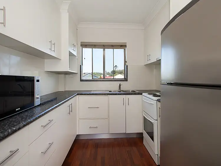 Third view of Homely apartment listing, 4/11 Bunya Street, Greenslopes QLD 4120