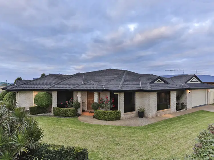 8 Degan Court, Highfields QLD 4352