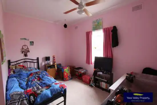 Fifth view of Homely house listing, 17 Demestre Street, Yass NSW 2582