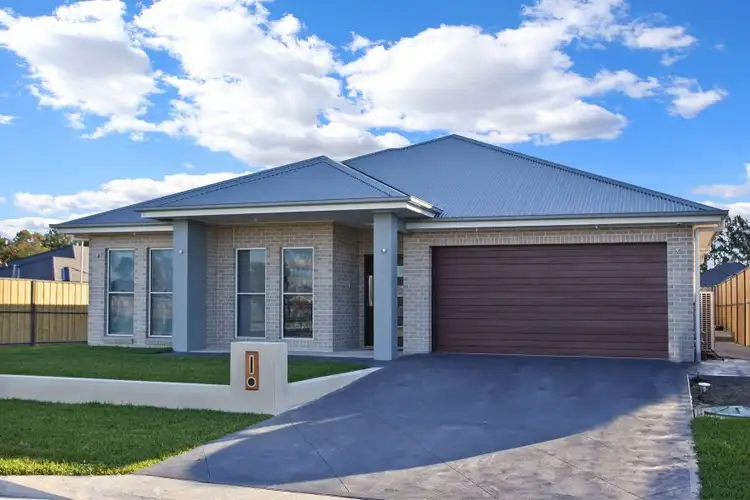 1 Pastoral Street, Pitt Town NSW 2756