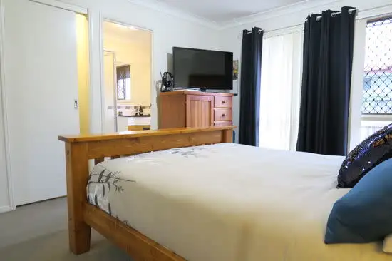 Seventh view of Homely house listing, 10 Nicole Place, Yamanto QLD 4305