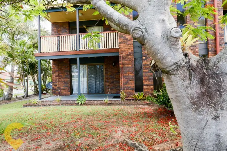 1/4 North Street, Golden Beach QLD 4551