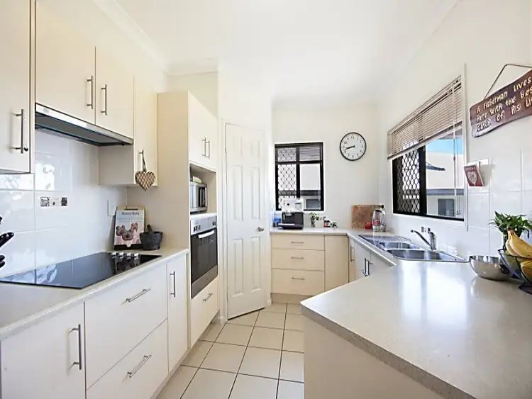 Third view of Homely house listing, 6 Afton Way, Mount Louisa QLD 4814