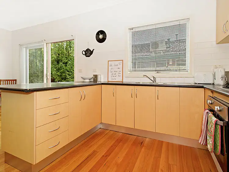 Sixth view of Homely townhouse listing, 3/37 Davies St, Brunswick VIC 3056