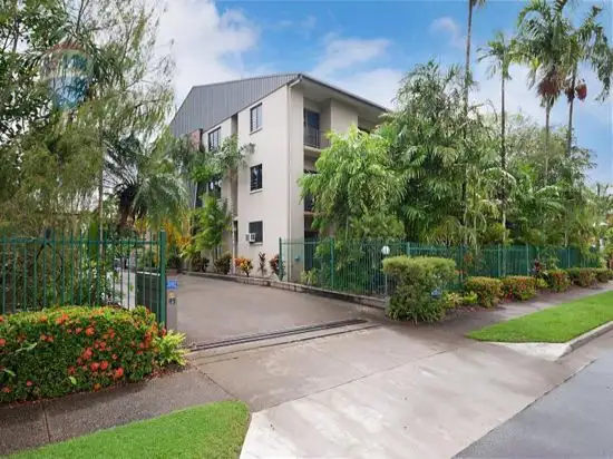 8/49 Digger Street, Cairns QLD 4870