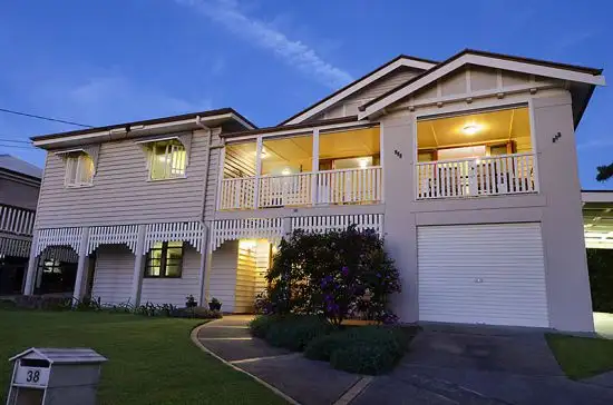 38 Brinawa Street, Camp Hill QLD 4152