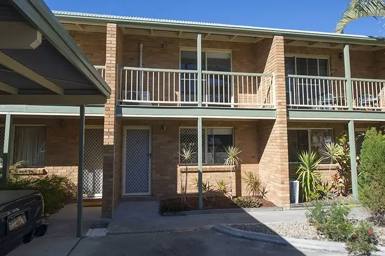Main view of Homely unit listing, 2/6 Hampton Drive, Tannum Sands QLD 4680