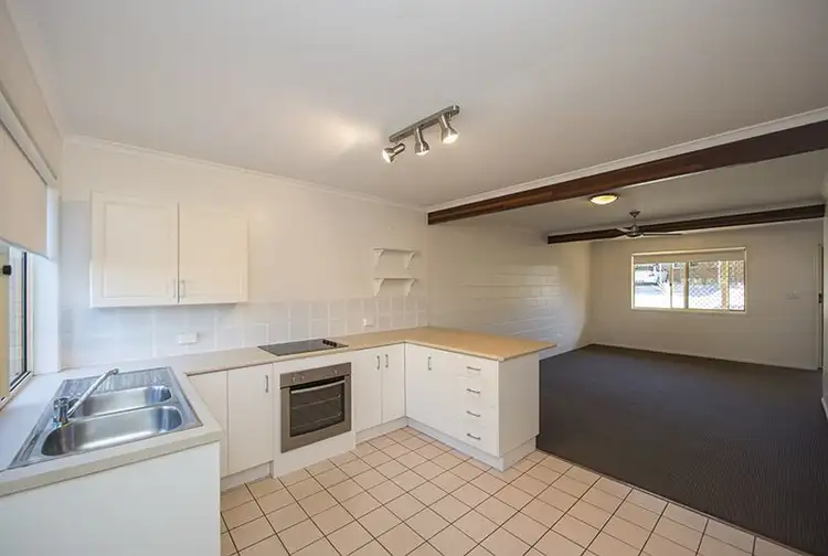 Second view of Homely unit listing, 2/6 Hampton Drive, Tannum Sands QLD 4680