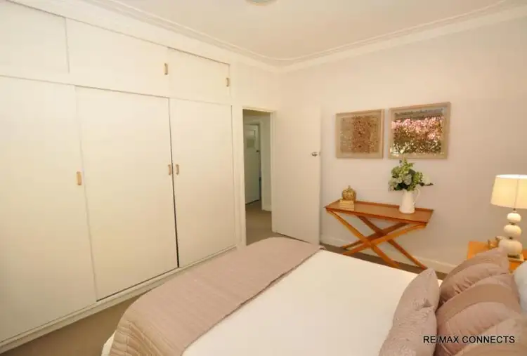 Sixth view of Homely house listing, 4 Calpin Crescent, Attadale WA 6156