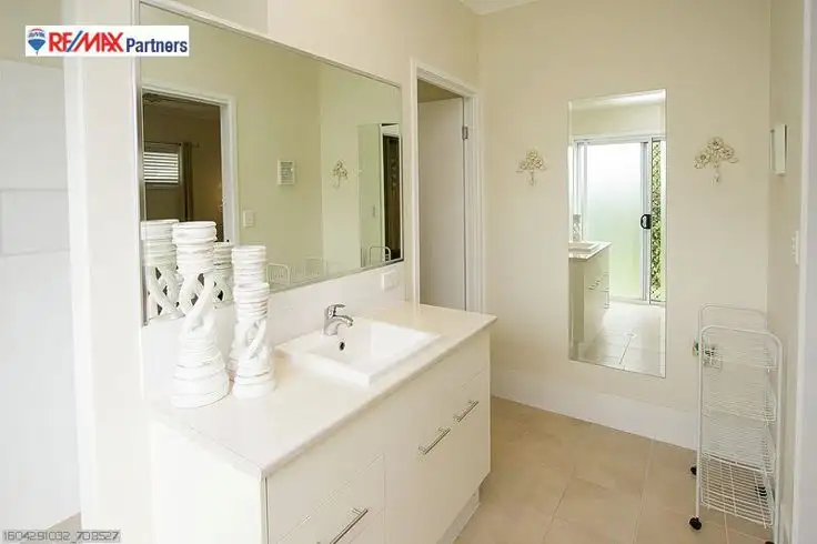 Seventh view of Homely house listing, 36 Harrison Circuit, Urangan QLD 4655