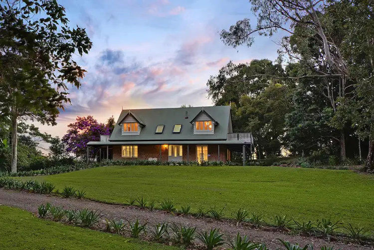 26 Mary Cairncross Ave, Maleny QLD 4552