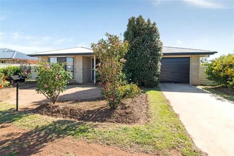 Main view of Homely house listing, 8 Lynne Ct, Oakey QLD 4401