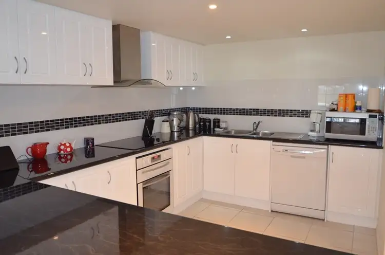 2006/6 Crestridge Crescent, Oxenford QLD 4210