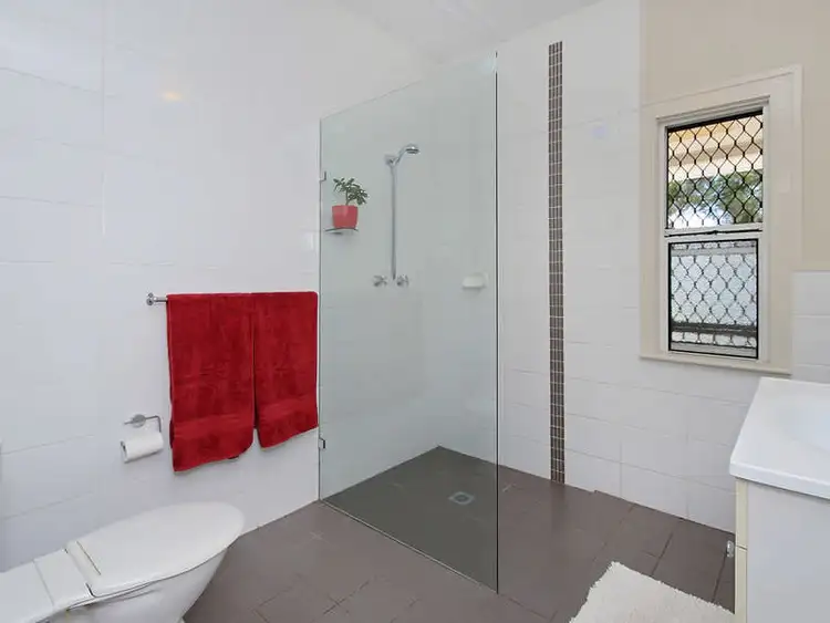 Seventh view of Homely house listing, 32 Briggs Rd, Raceview QLD 4305