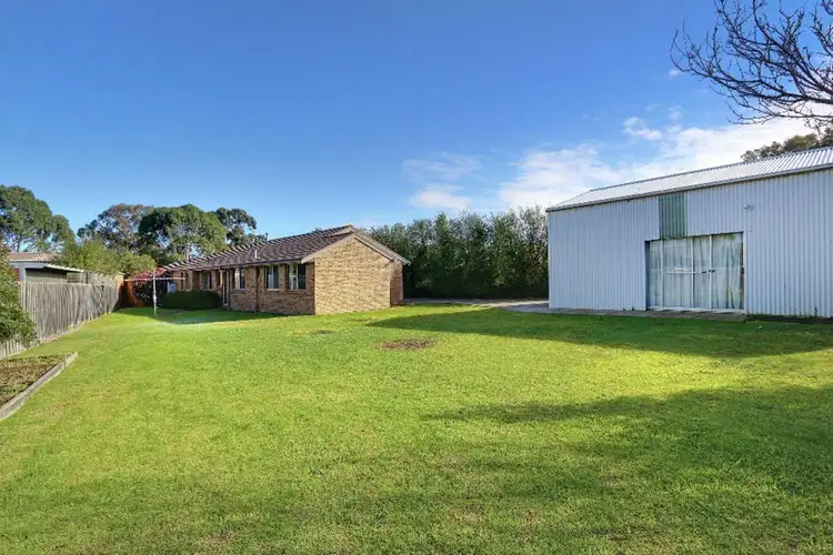 Fourth view of Homely house listing, 4 Broxbourne Brae, Mornington VIC 3931