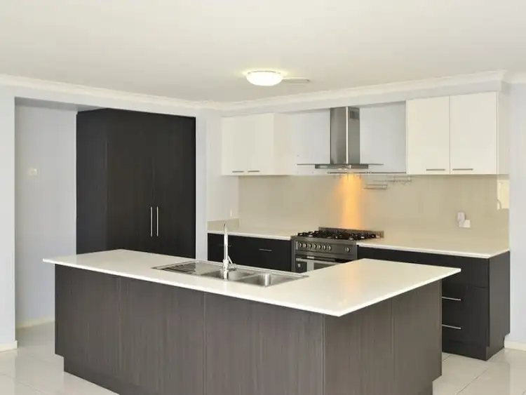 Sixth view of Homely house listing, 2 Piccadilly Court, Deebing Heights QLD 4306