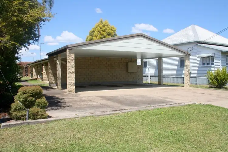 215 Ferry Street, Maryborough QLD 4650