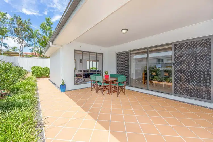 Second view of Homely house listing, 8 Fairway Court, Mount Ommaney QLD 4074
