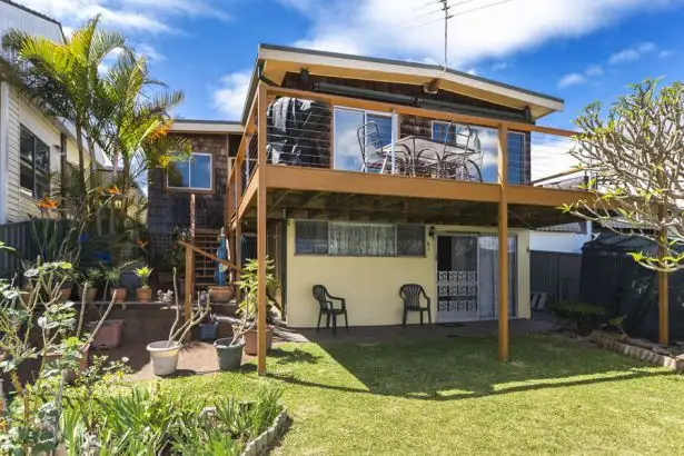 Fourth view of Homely house listing, 7 Davis Street, Speers Point NSW 2284