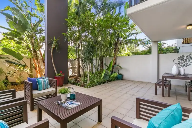 2/60 Sherwood Rd, Toowong QLD 4066