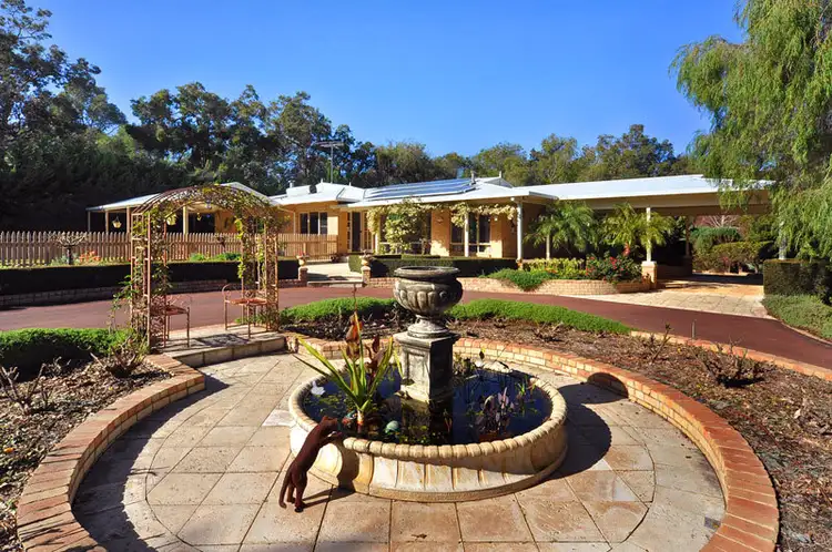 Sixth view of Homely house listing, 1 Hudson Place, Leschenault WA 6233