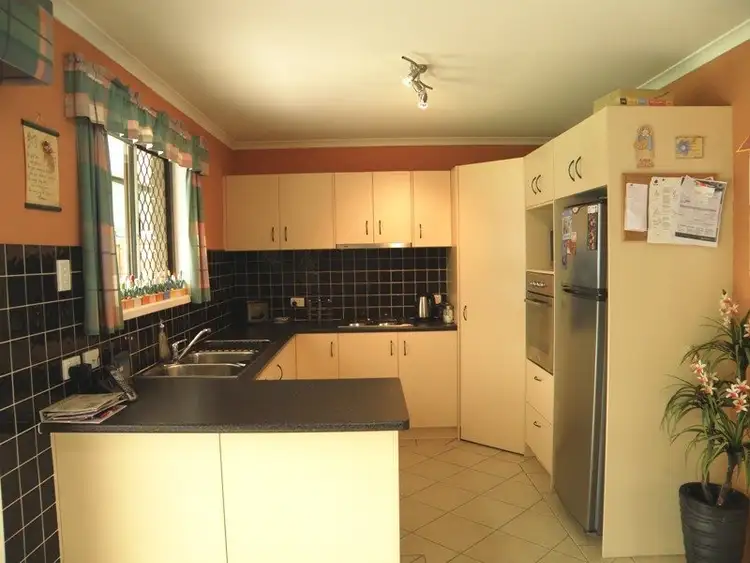 Third view of Homely house listing, 39 HAMPSHIRE CRES, Alexandra Hills QLD 4161