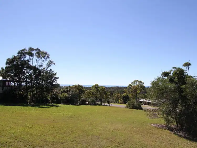 59 Straits Outlook, Craignish QLD 4655