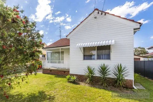 71 Bayview Street, Warners Bay NSW 2282