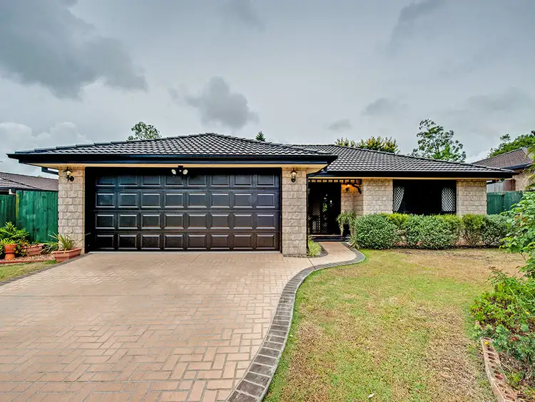 118 Jubilee Avenue, Forest Lake QLD 4078